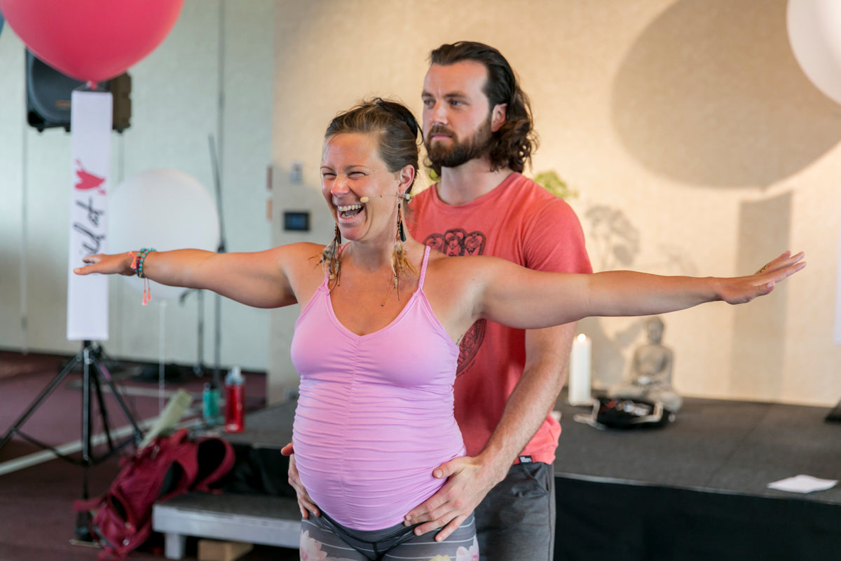 EMBRACING.MY.BODY (Embrace series part II)