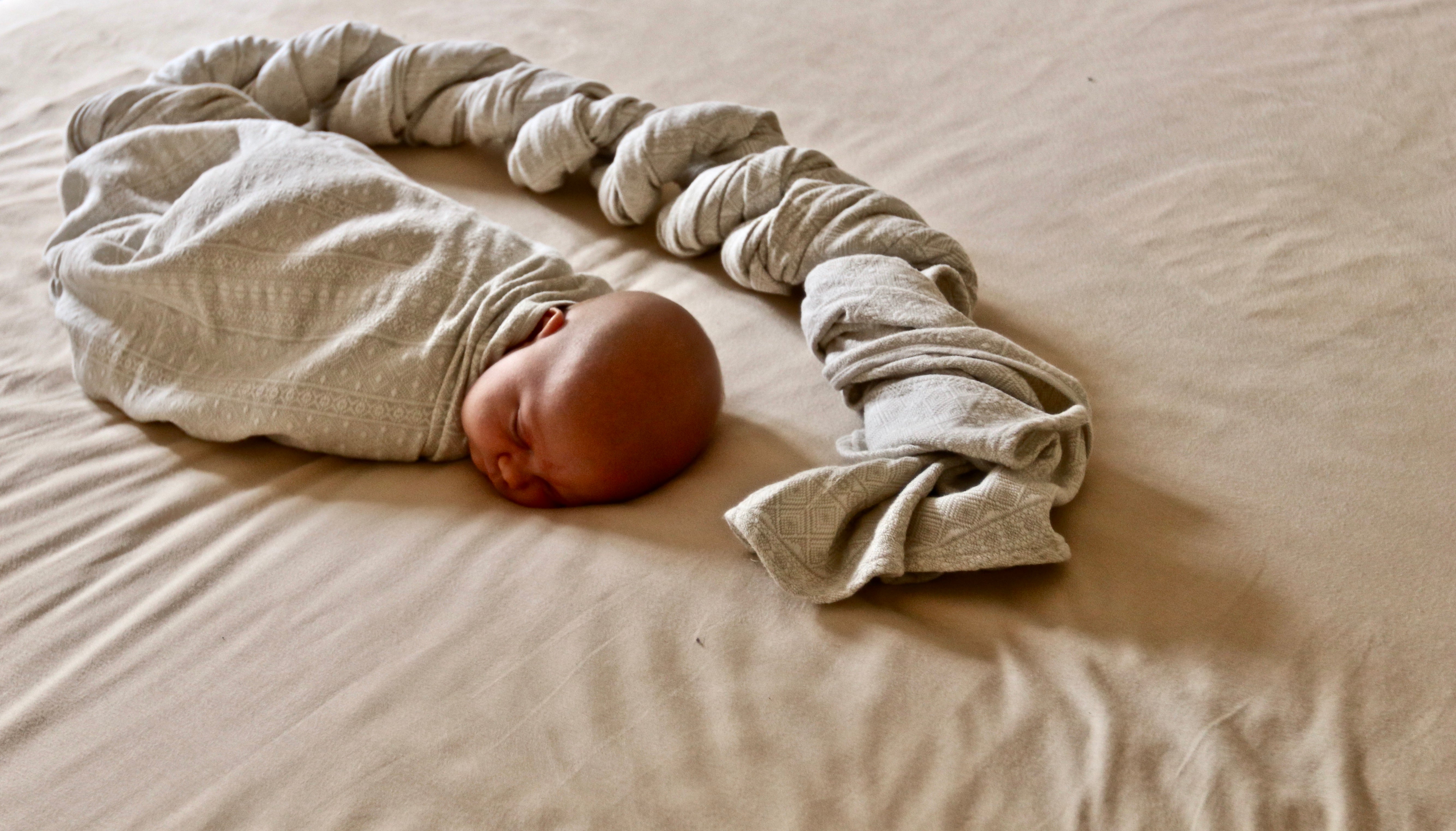 ACROYOGA.AND.PREGNANCY